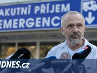 Šéf Ústřední vojenské nemocnice Zavoral po 14 letech končí ve funkci