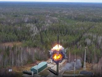 Rusko oznámilo test medzikontinentálnej rakety. Podľa Moskvy bol úspešný, o aký typ rakety išlo, neprezradila