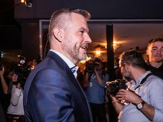 Nastávajúci prezident Peter Pellegrini: Oslavy až do štvrtej rána! FOTO, ako odchádzal z volebnej centrály