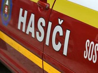Požiar na Kysuciach: Horieť má známy HOTEL! Na mieste zasahuje niekoľko hasičov