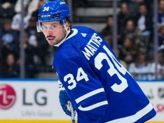 Maple Leafs odhalili zranenia piatich hráčov. Všetky karty odkryli už aj u Matthewsa!