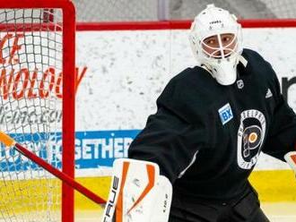 Ruský brankár Flyers dostal trest od IIHF