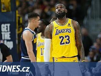 Lakers přivolali střídání generací a řeší: Odejde James, nebo budou v týmu dva?