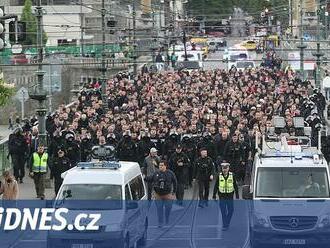 Nabitý víkend v Praze: kvůli hokeji, derby a koncertům Rammsteinů posílí MHD