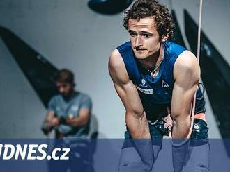 Ondra zahájil boj o olympiádu pátým místem v kvalifikaci boulderingu