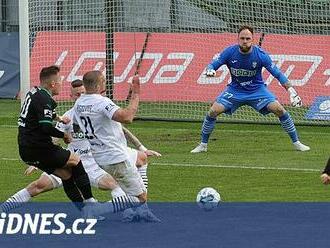 Bohemians - Karviná 1:3, hosté prohráli poločas, pak během chvíle duel otočili