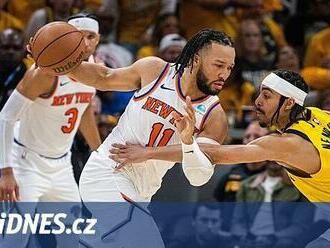 Indiana si vynutila rozhodující sedmou bitvu s New Yorkem o semifinále NBA