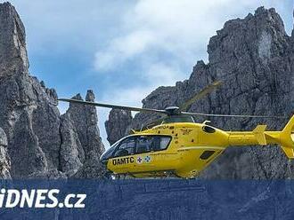 Bez pojištění zapláčete. Kolik stojí záchrana vrtulníkem v rakouských Alpách