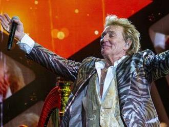 Nestarnúca legenda Rod Stewart spravil v Bratislave veľkú šou. Pozrite si zábery z jeho vystúpenia