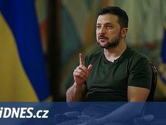 Za jeden krok vpřed dva vzad. Západní rozhodnutí jsou pomalá, říká Zelenskyj