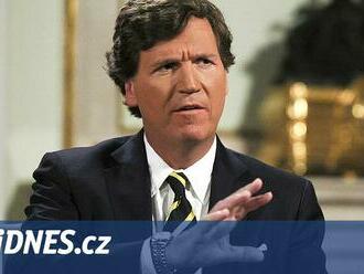 Carlson má pořad v ruské televizi. V prvním díle řešil klíšťata jako biozbraň USA