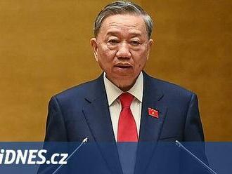 Nový prezident Vietnamu je zapletený do únosu, na Slovensku ho stíhají
