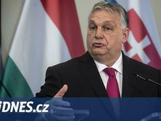 Jako hasit požár plamenometem, NATO je stále blíž válce s Ruskem, hodnotí Orbán