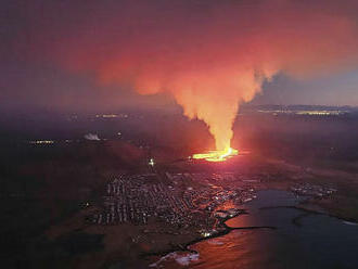 Na islandskom polostrove Reykjanes sa začala od decembra už piata sopečná erupcia