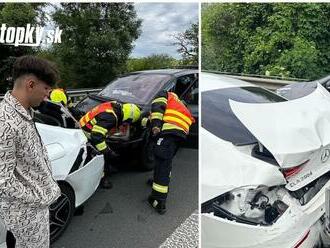 VÁŽNA NEHODA nášho superstaristu: Obrovská rana... Jeho luxusné auto je NA ODPIS!