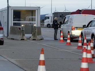Nemecko opäť predĺži kontroly na hraniciach s tromi štátmi: Situácia sa stále nezlepšila
