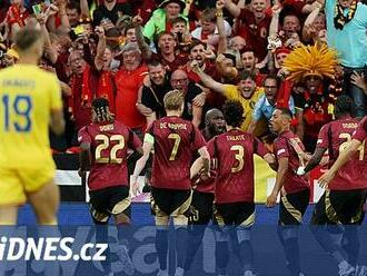 Belgie - Rumunsko 2:0, dlouhé čekání na pojistku, Lukaku opět slavil předčasně