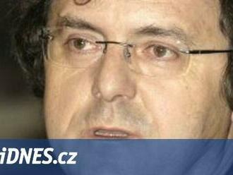 Po vážné nemoci zemřel předseda Syndikátu novinářů Adam Černý