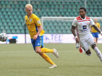 Angličan, ktorý s futbalom začínal v United a končil v Pohroní, hovorí, že Slovensko miloval. Kane a spol. sa vraj nemajú čoho báť