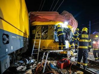 Vlaky po výluke opäť jazdia cez Pardubice, ale iba po jednej koľaji