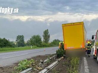 Vodiči, pozor! Dopravná nehoda na D2 v smere do Česka: Premávka je už obnovená v oboch smeroch