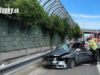 AKTUÁLNE Nehoda na D1 v Bratislave: Tragédia si vyžiadala život 25-ročného muža