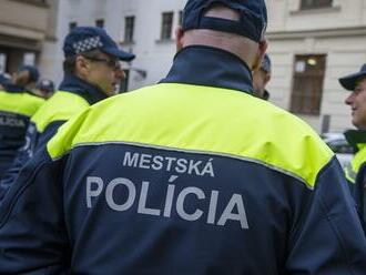 Mestskí policajti v tomto meste uložili minulý rok tisícke pokút: Neuveríte, až akú čiastku predstavujú!