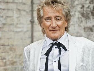 Rod Stewart ženil syna v raji Slovákov: Odvážnejší ako družičky? Pozrite sa, ako sa 79-ročný spevák ohákol