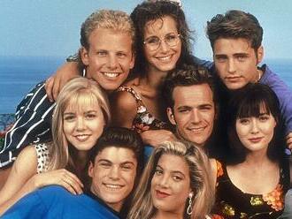 Ikonická hviezda z Beverly Hills 90210: TAKTO vyzerá teraz! Padne vám sánka, keď uvidíte tú FOTO