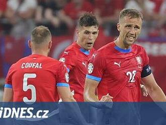 Suverénní náskok stačil. Souček podruhé v řadě ovládl anketu Zlatý míč