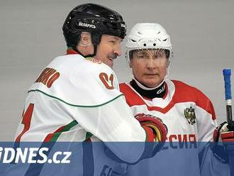 Úplná izolace od světového hokeje. KHL „získá nezávislost“, stačí Putinův podpis