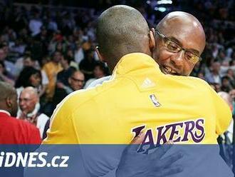 Už si zase můžou zahrát spolu. Zemřel Joe Bryant, otec legendárního Kobeho