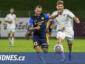 Fotbalisté Slovanu přečkali dlouhé oslabení a z Celje vezou remízu