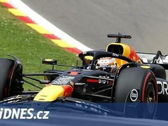 Verstappen byl nejrychlejší v prvním tréninku F1 v Belgii, dostal ale trest