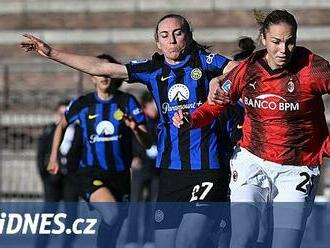 Fotbalová reprezentantka Stašková po roce skončila v AC Milán