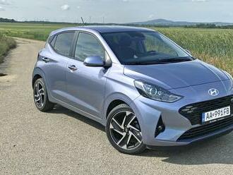 Na život v meste potrebujete obratného tátoša: Je taký aj Hyundai i10? Veľký potenciál!