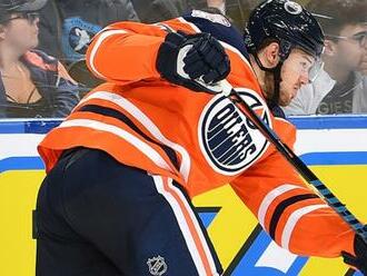 Známy Švéd potvrdil koniec svojej kariéry. V NHL hrával len za Oilers