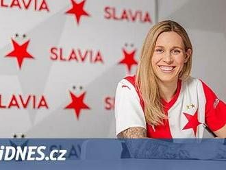 Fotbalová reprezentantka Svitková přestoupila z Chelsea do Slavie