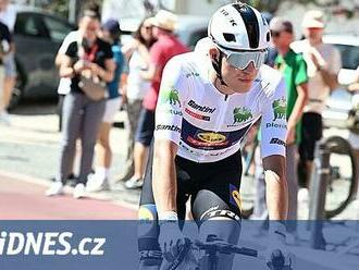 Jednou tak všestranný jako van Aert? Vacek roste komplexně, těší Raboně