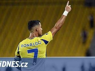 Saúdský problém. Za luxusem straší bída a Ronaldovi fanoušci ligu bojkotují