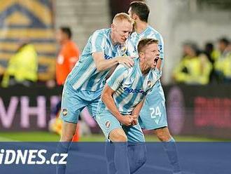 Hearts - Plzeň 0:1, vydřený postup pečetil Červ. Vašulín šance pálil