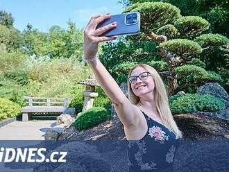 Top selfie Zlínského kraje: mrakodrap, socha v kroji i romantické srdce