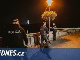 V řece Moravě na Slovensku byl mrtvý Čech, policie to vyšetřuje jako vraždu