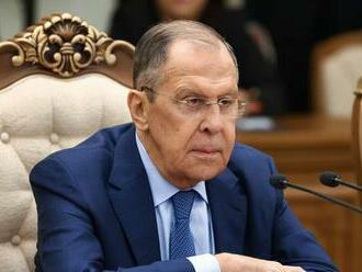 Lavrov: Západ sa zahráva s ohňom. Tretia svetová vojna nebude len v Európe