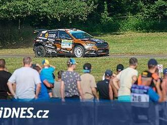 Stříteský je nový český šampion v rallye, v Pačejově je v čele Kopecký