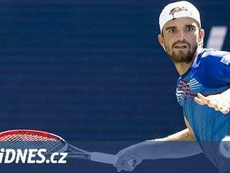 Macháč se po Davis Cupu vrací, v prvním kole v Tokiu přehrál Popyrina