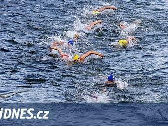 Také paralympiáda se potýká s kvalitou vody v Seině, triatlon musí počkat