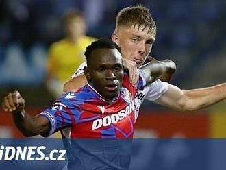 Liberec - Plzeň 1:1, domácím pomohla Tvrdoňova chyba. Bod vystřelil Vydra