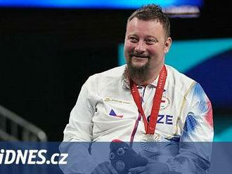 Stříbrného stolního tenistu Suchánka hecoval starosta: Bronz už je okoukaný