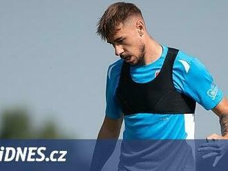 Zraněný Ryneš opustil reprezentaci, trenér Hašek náhradníka nepovolal